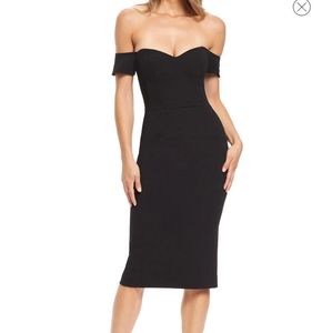 NWT Bailey off the should body con